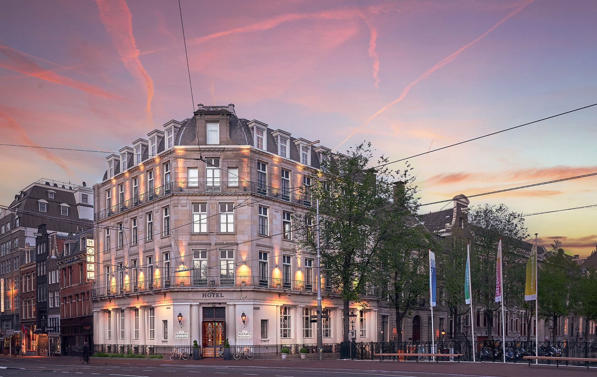 banks-mansion-hotel-amsterdam-building-v2