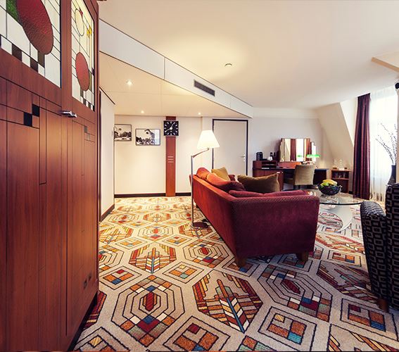 banks-mansion-hotel-amsterdam-suite-living2-v3